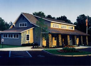 Photo of Adirondack Trust Company in Saratoga Springs